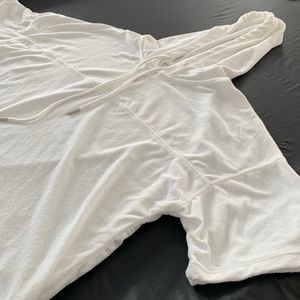 C&C white terry cloth short sleeve 1/2 zip top.  Size XL. NWOT.